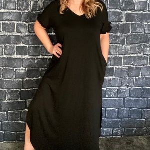Small‎ Maxi dress black